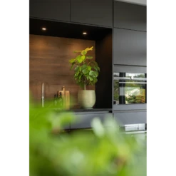 Bloempot Lydia - D31 X H28cm - Shiny Green 7 Bloempot Lydia - D31 X H28cm - Shiny Green -Tuinplantenwinkel bloempot lydia shiny green bloempot 3 1