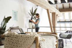 Plantencontainer Elho Brussels Diamond Hoog 32cm - Living Black 5 Plantencontainer Elho Brussels Diamond Hoog 32cm - Living Black -Tuinplantenwinkel brussels diamond hoog easy insert 32cm accessoires 6 17