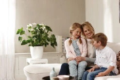 Bloempot Elho Brussels Rond 25cm - Wit -Tuinplantenwinkel brussels rond 25cm bloempot wit 7 20